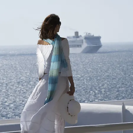 Hotell Porto Mykonos 4*